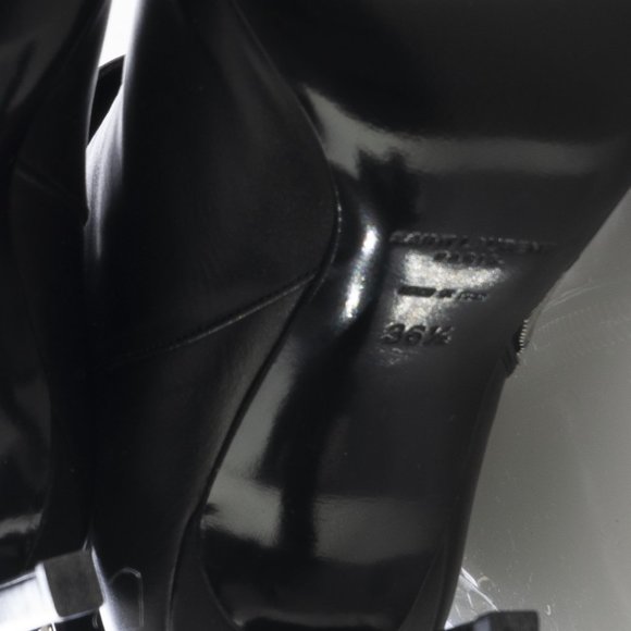 NIB YSL SAINT LAURENT Paris Fold Over Studded Leather Booties - Picture 10 of 11